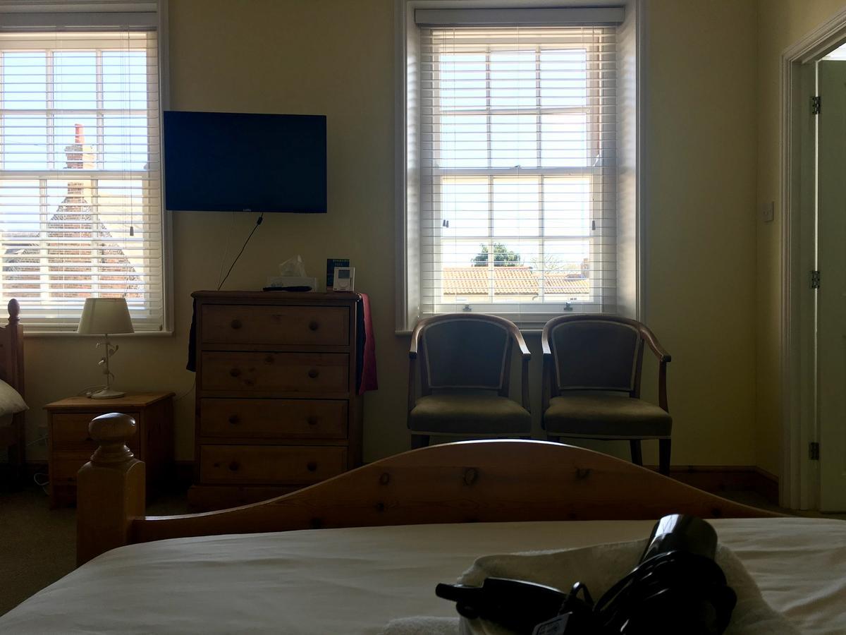 The White Lady Bed & Breakfast